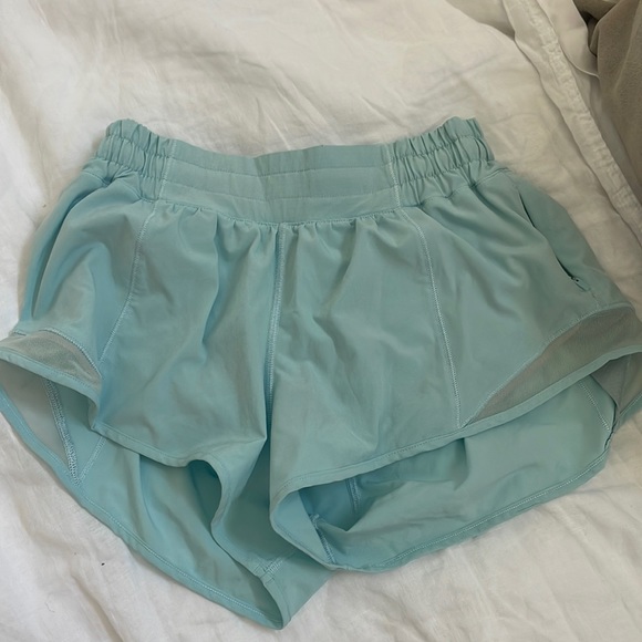 COPY - Lululemon hotty hot short - Picture 1 of 3